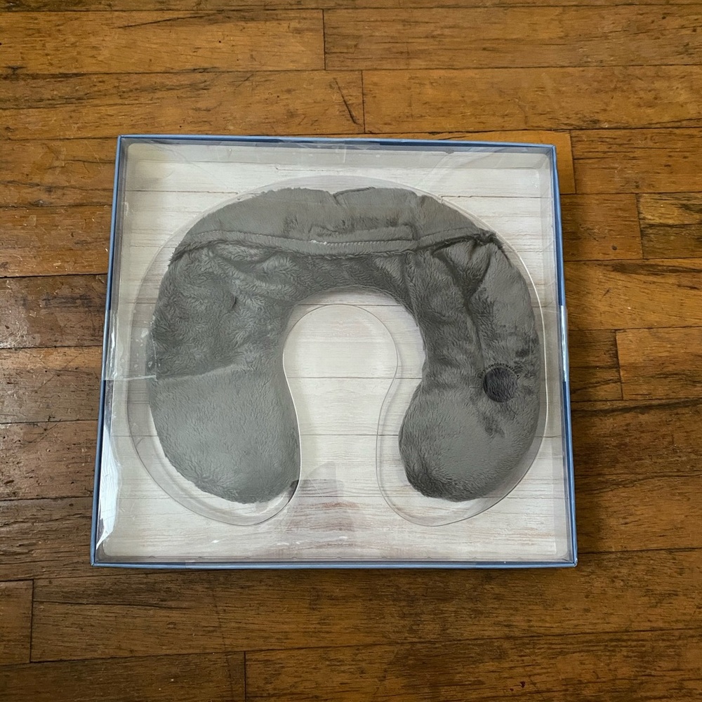 Brookstone Thera-Spa Warming Neck Wrap